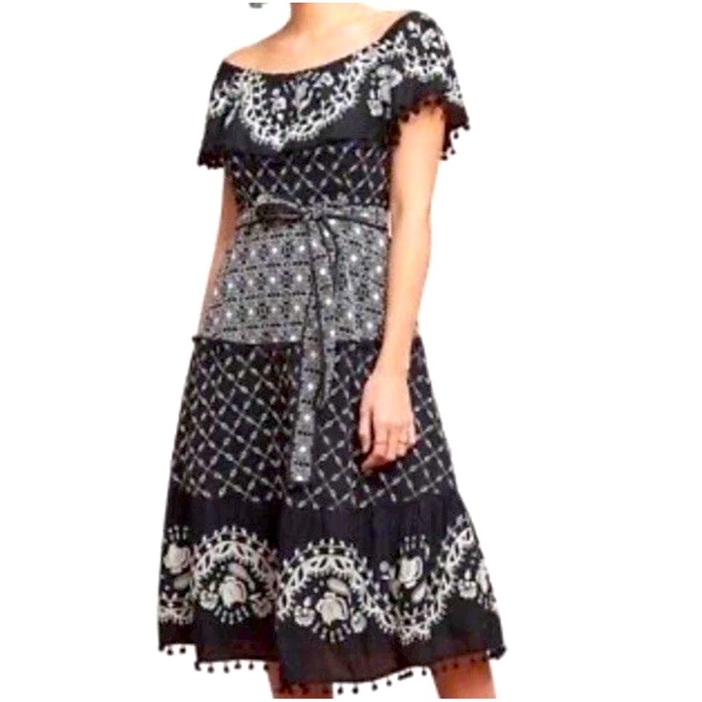 Anthropologie Marisol Off the Shoulder Dress Black White Embroidered Midi Size 0